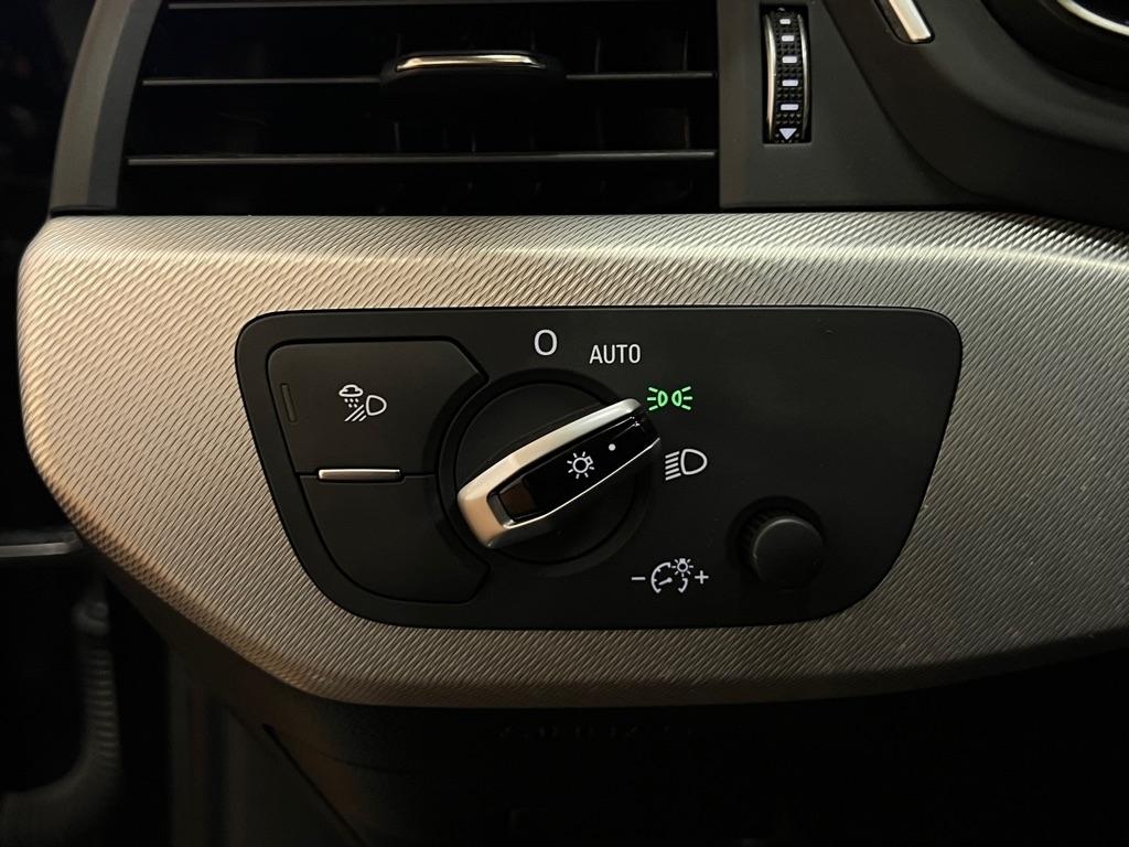 Audi A4 2.0 TFSI ultra Tech Premium S Tronic FWD 2018