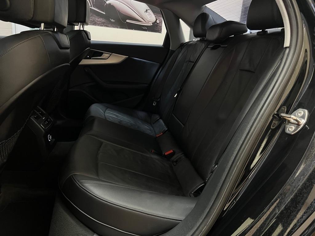 Audi A4 2.0 TFSI ultra Tech Premium S Tronic FWD 2018