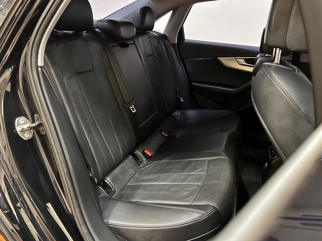 Audi A4 2.0 TFSI ultra Tech Premium S Tronic FWD 2018