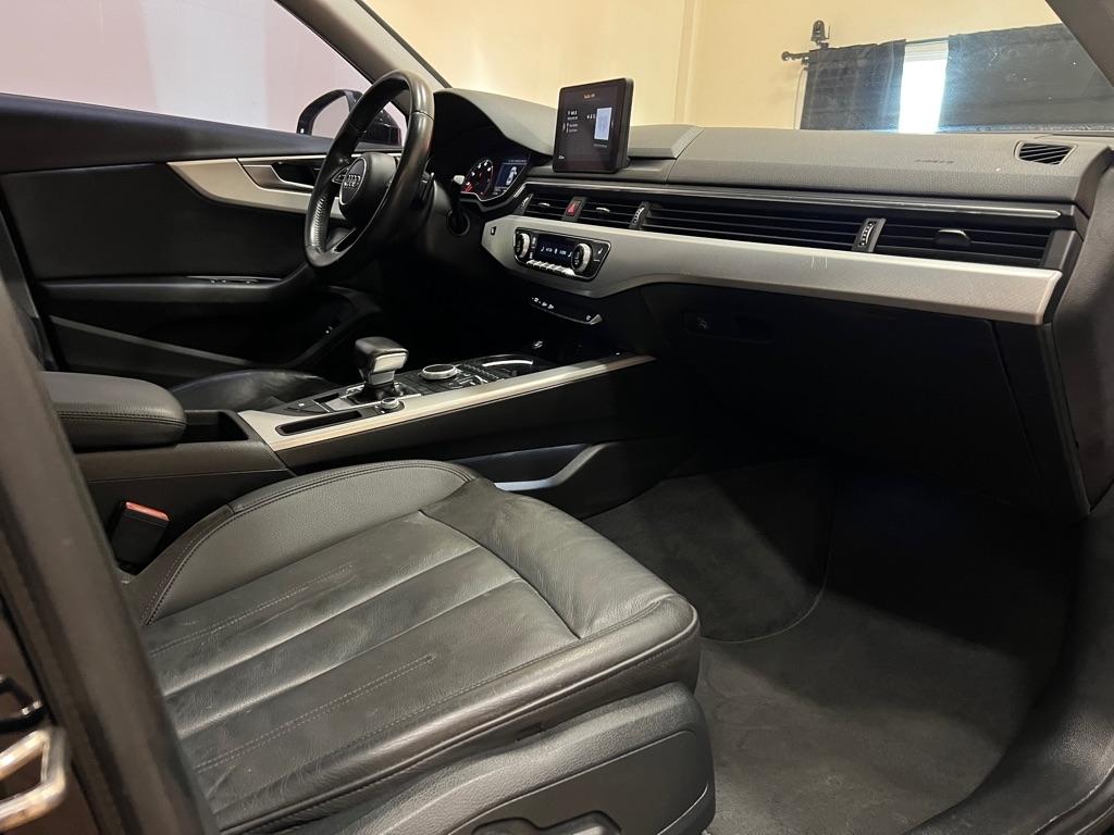 Audi A4 2.0 TFSI ultra Tech Premium S Tronic FWD 2018