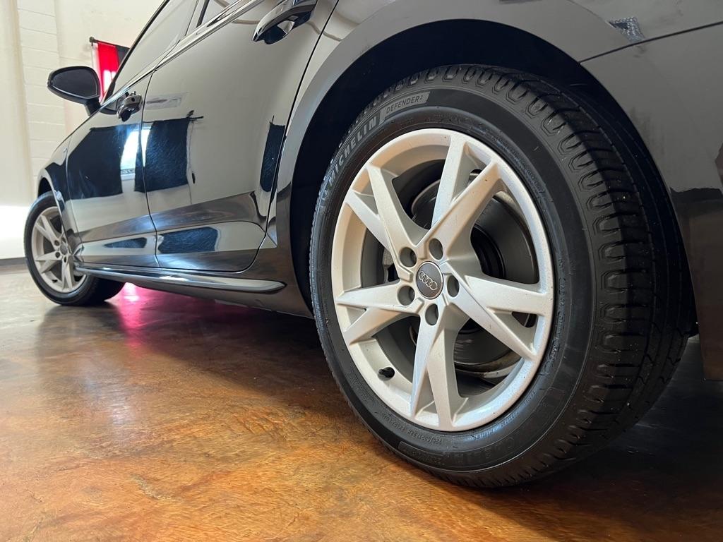 Audi A4 2.0 TFSI ultra Tech Premium S Tronic FWD 2018