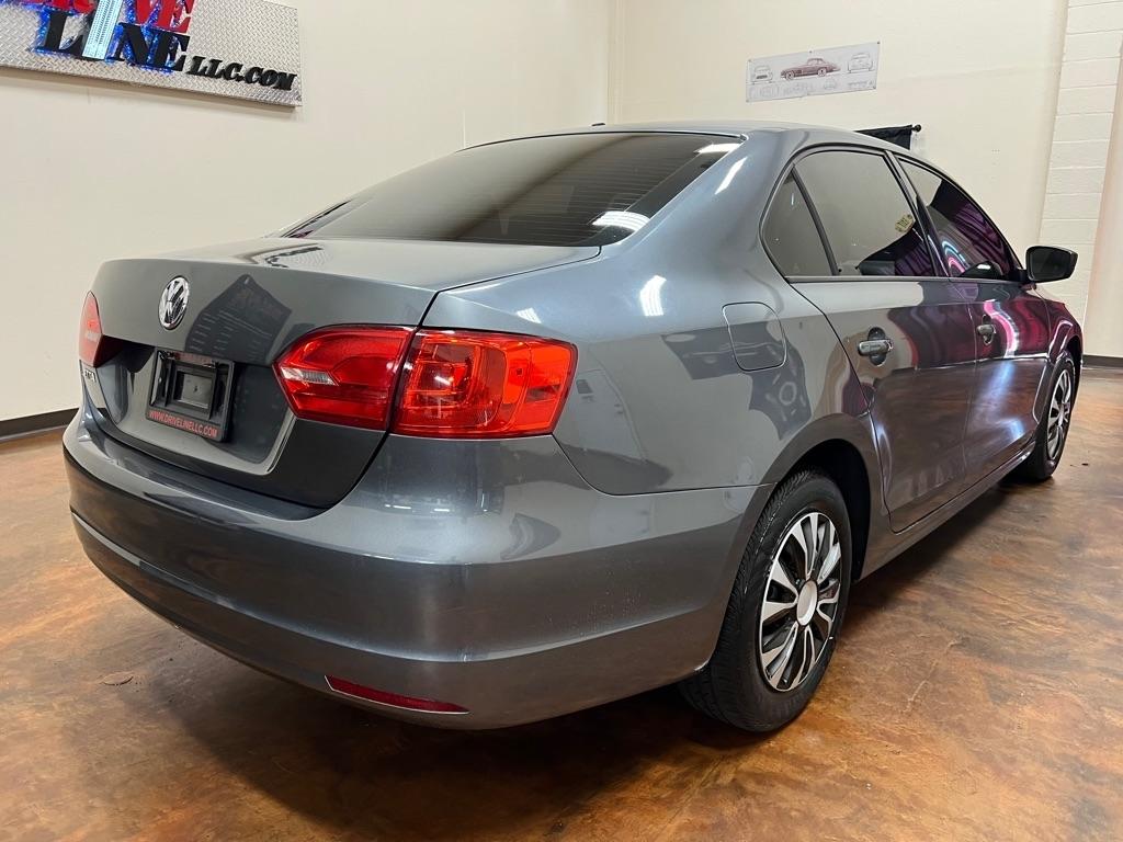 Volkswagen Jetta Sedan 4dr Auto S 2014