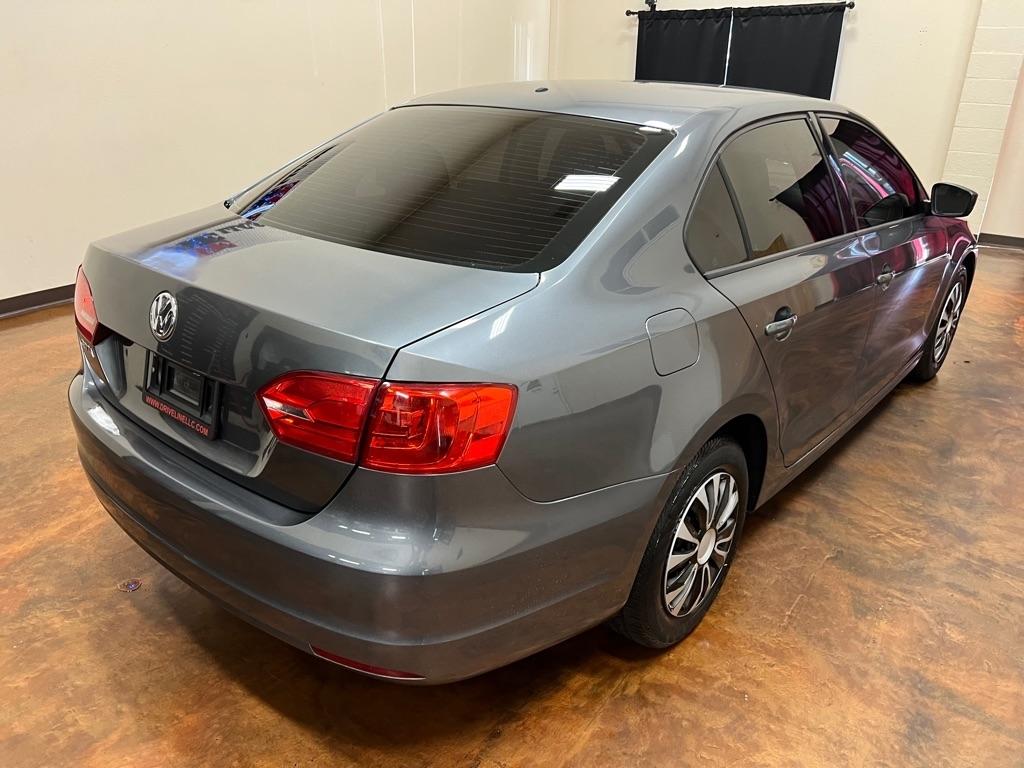 Volkswagen Jetta Sedan 4dr Auto S 2014