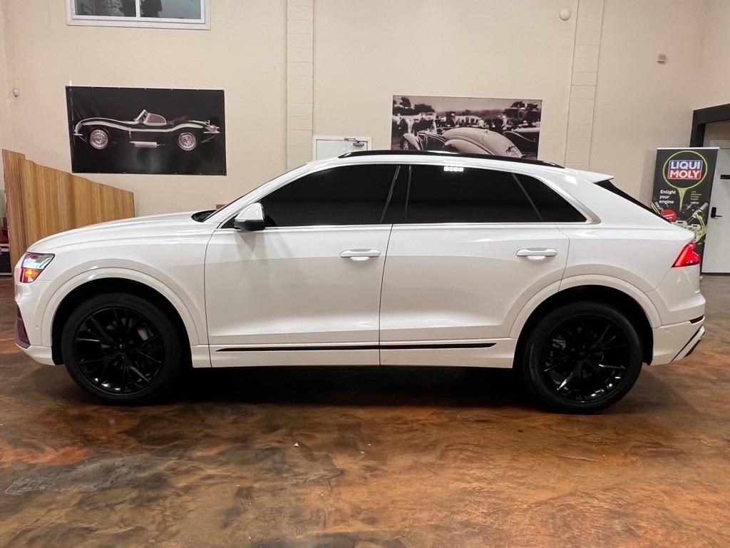 Audi Q8 Premium Plus 55 TFSI quattro 2021