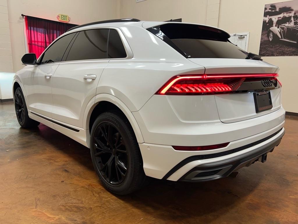 Audi Q8 Premium Plus 55 TFSI quattro 2021