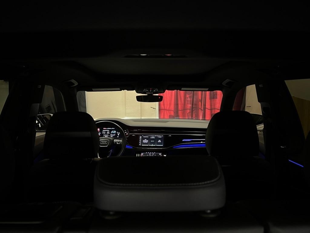 Audi Q8 Premium Plus 55 TFSI quattro 2021