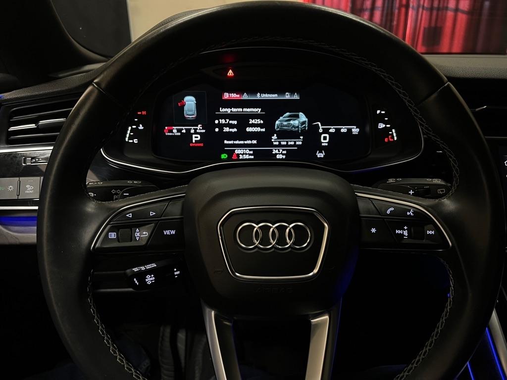Audi Q8 Premium Plus 55 TFSI quattro 2021