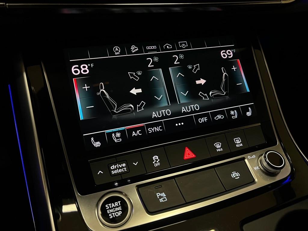 Audi Q8 Premium Plus 55 TFSI quattro 2021