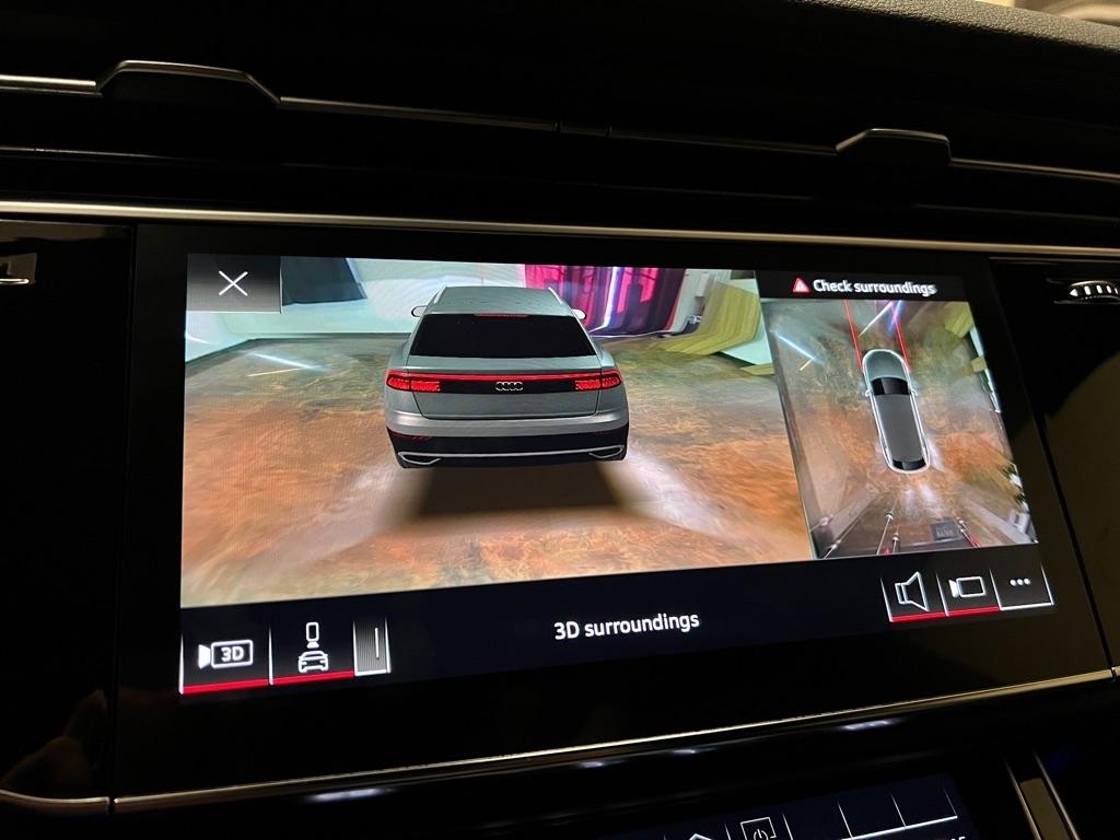 Audi Q8 Premium Plus 55 TFSI quattro 2021