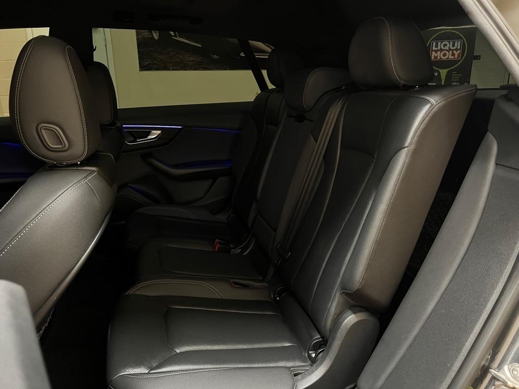 Audi Q8 Premium Plus 55 TFSI quattro 2021