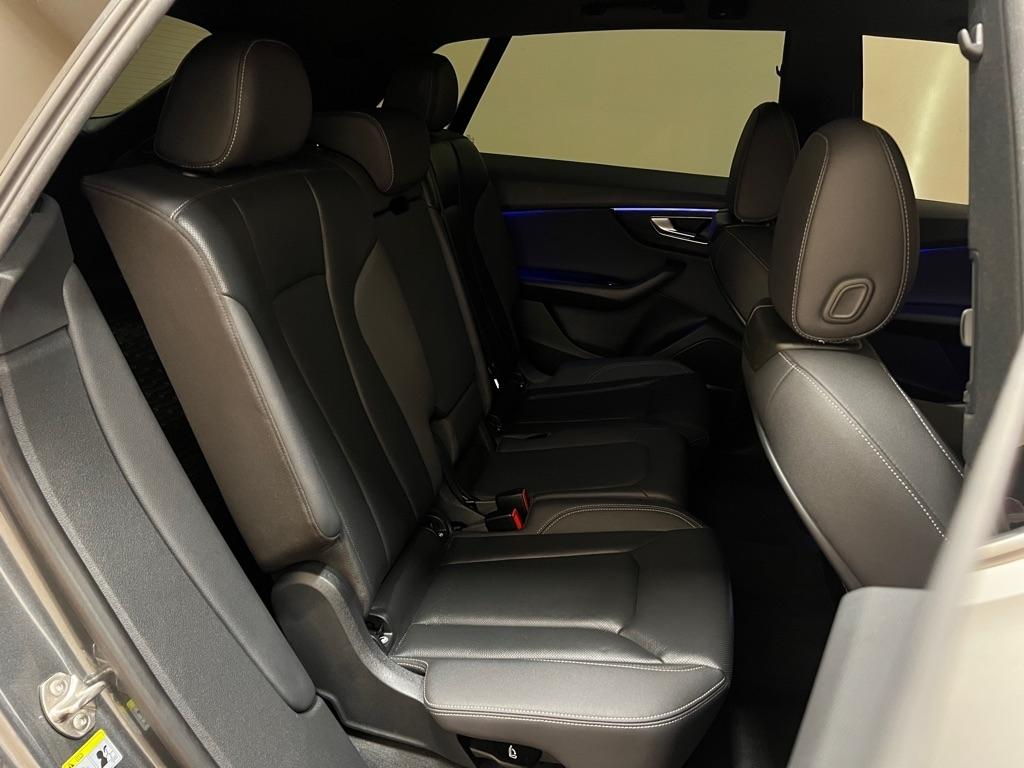 Audi Q8 Premium Plus 55 TFSI quattro 2021