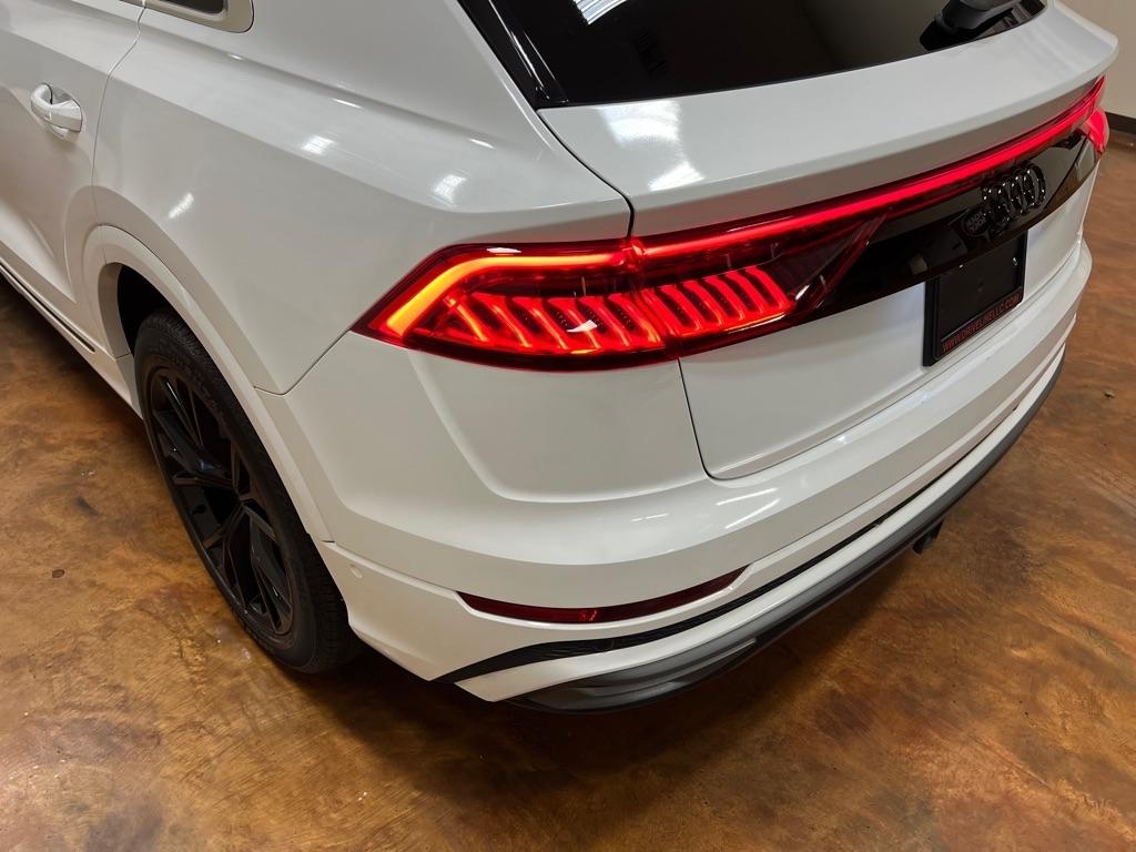 Audi Q8 Premium Plus 55 TFSI quattro 2021