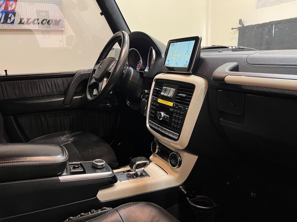 Mercedes-Benz G-Class 4MATIC 4dr G 63 AMG 2014