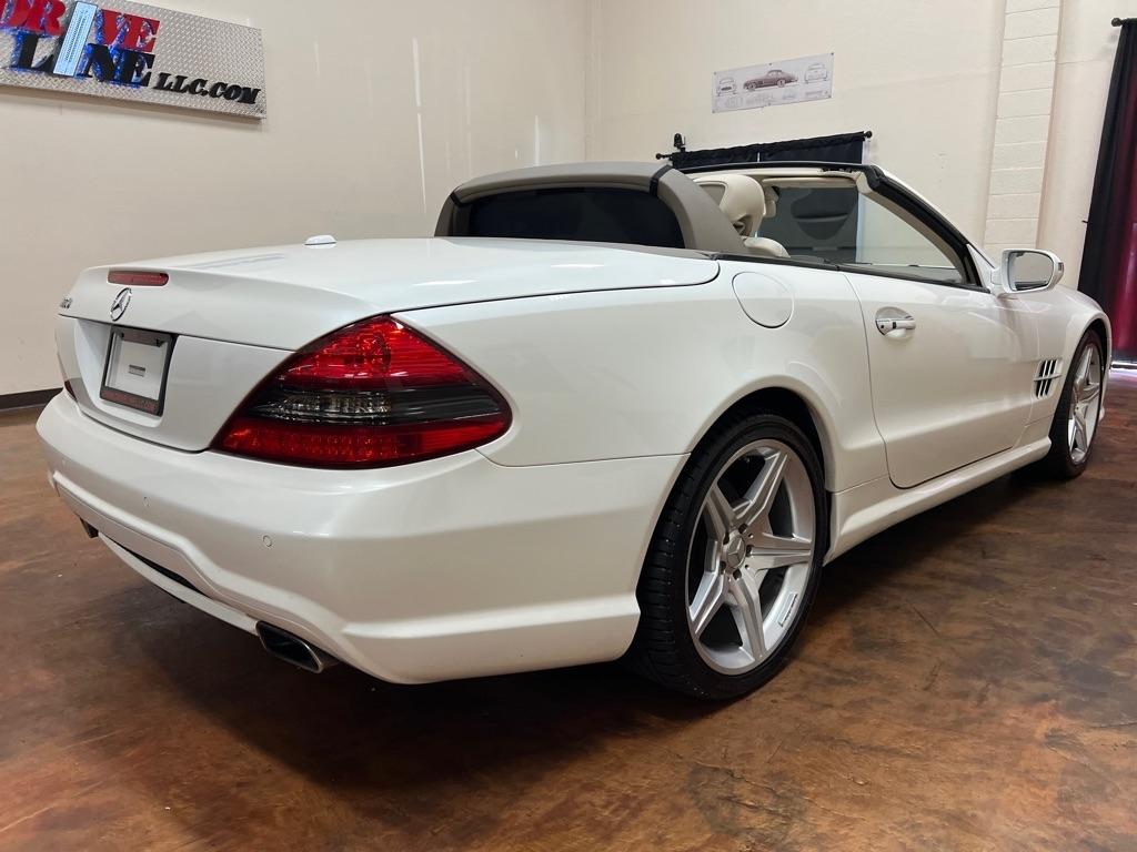 Mercedes-Benz SL-Class 2dr Roadster 5.5L V8 2009