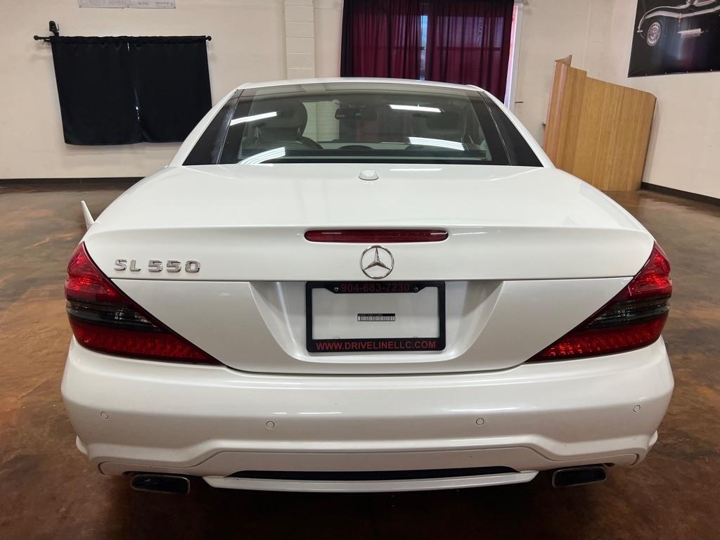 Mercedes-Benz SL-Class 2dr Roadster 5.5L V8 2009