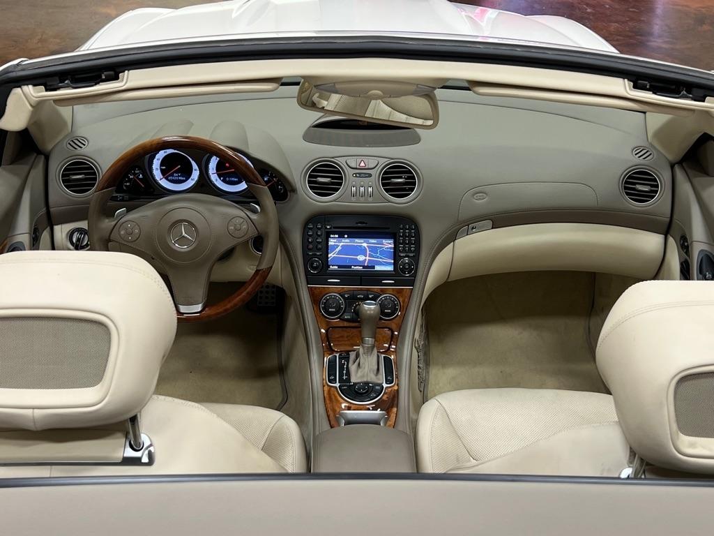 Mercedes-Benz SL-Class 2dr Roadster 5.5L V8 2009