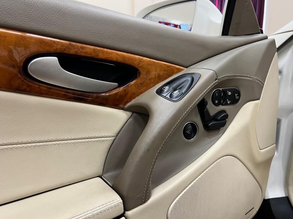 Mercedes-Benz SL-Class 2dr Roadster 5.5L V8 2009