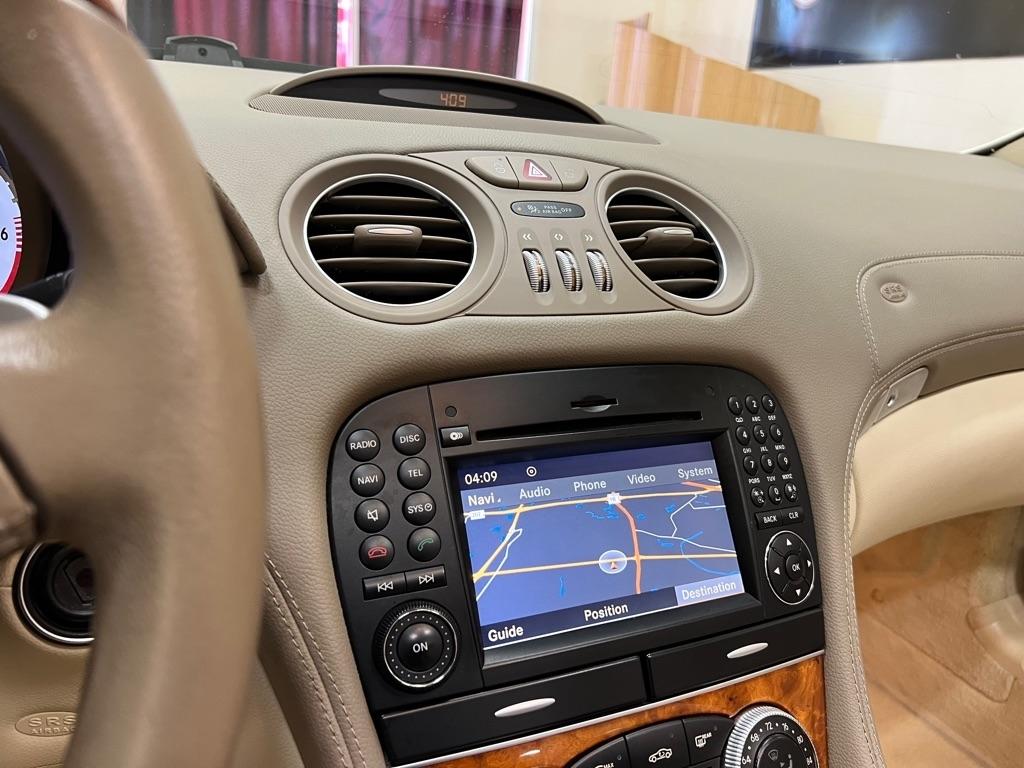 Mercedes-Benz SL-Class 2dr Roadster 5.5L V8 2009