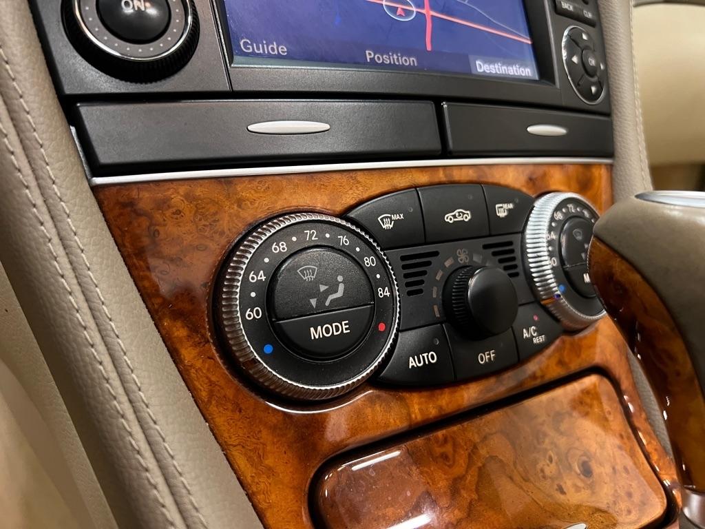 Mercedes-Benz SL-Class 2dr Roadster 5.5L V8 2009