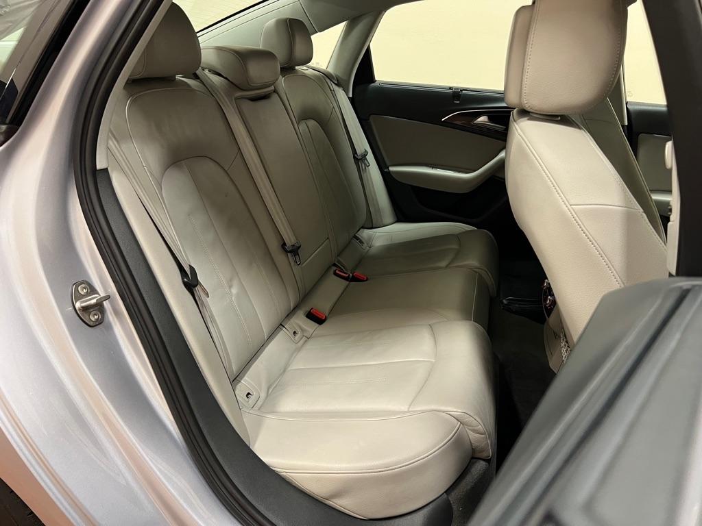 Audi A6 4dr Sdn quattro 2.0T Premium Plus 2016