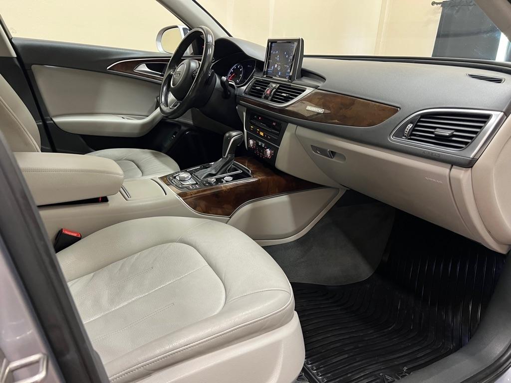 Audi A6 4dr Sdn quattro 2.0T Premium Plus 2016