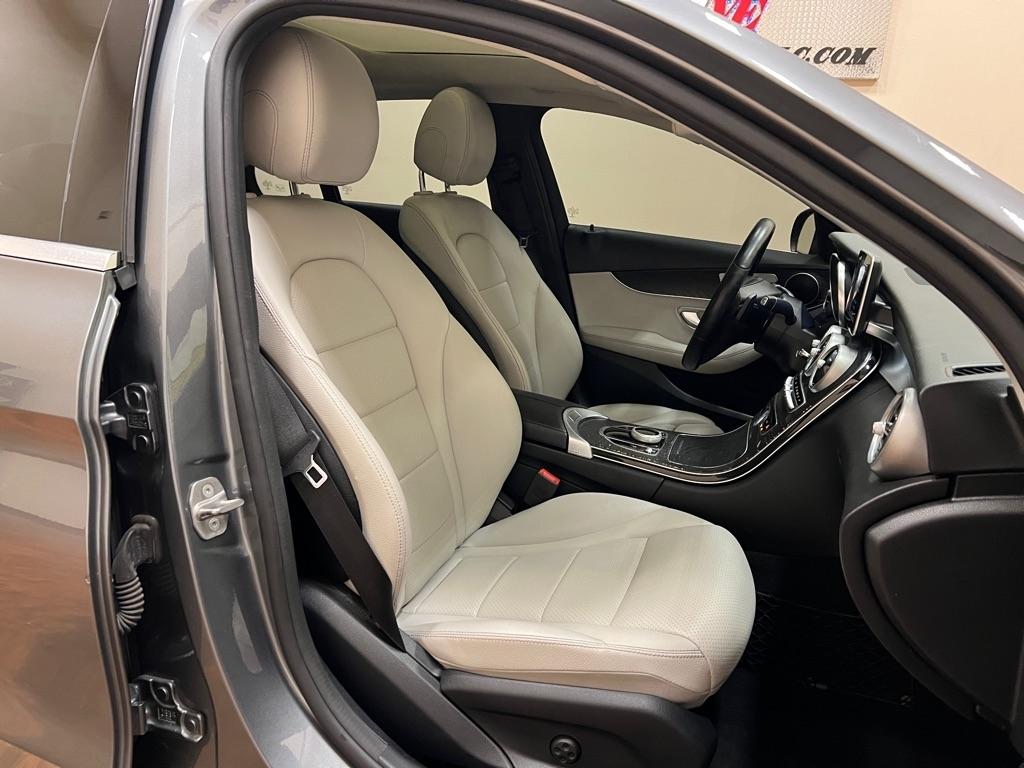 Mercedes-Benz C-Class C 300 Sedan 2017