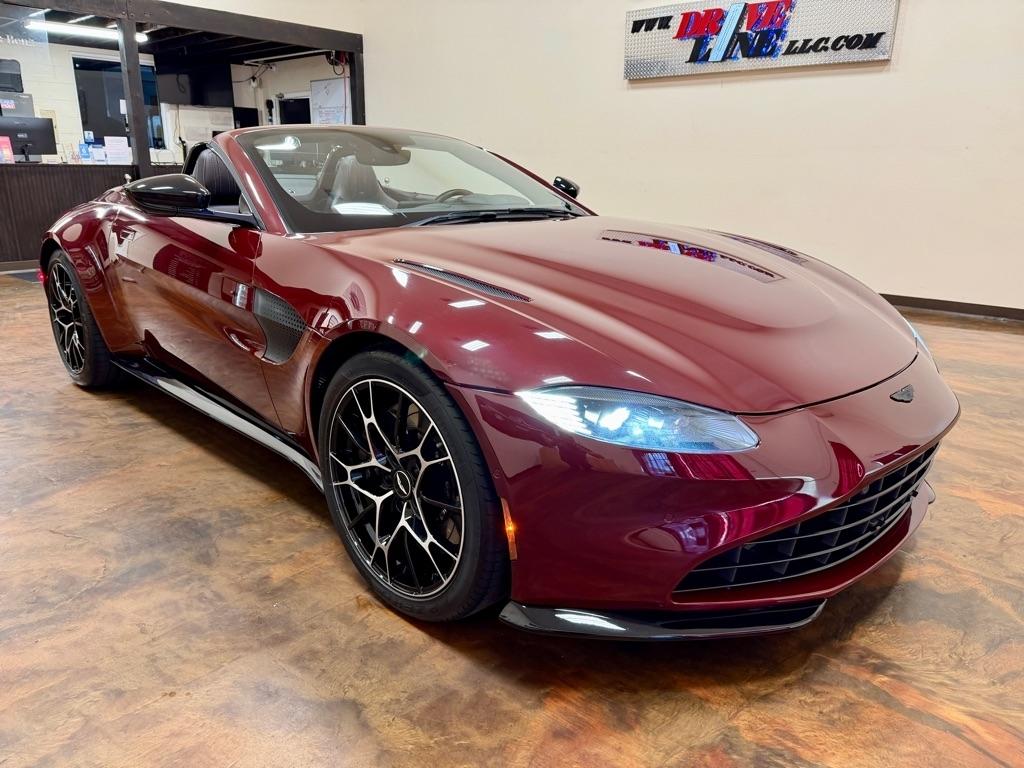 Aston Martin Vantage Roadster 2021