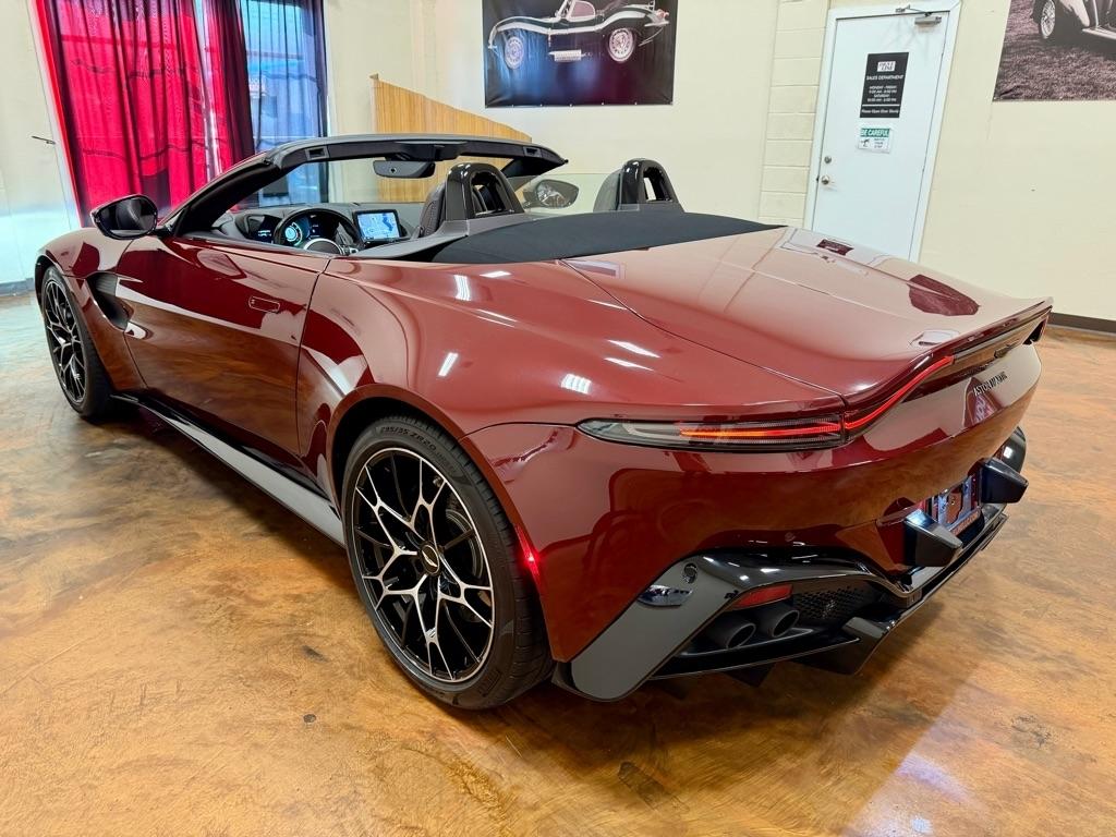 Aston Martin Vantage Roadster 2021
