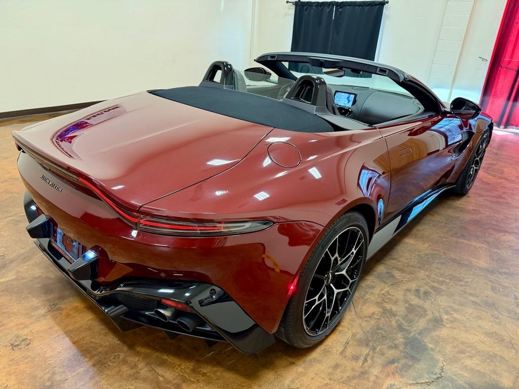 Aston Martin Vantage Roadster 2021