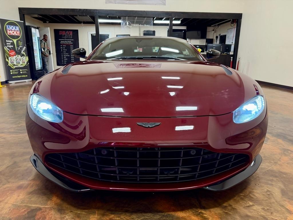 Aston Martin Vantage Roadster 2021