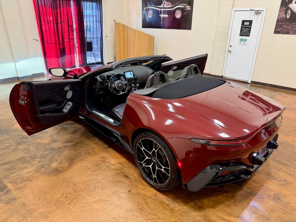 Aston Martin Vantage Roadster 2021