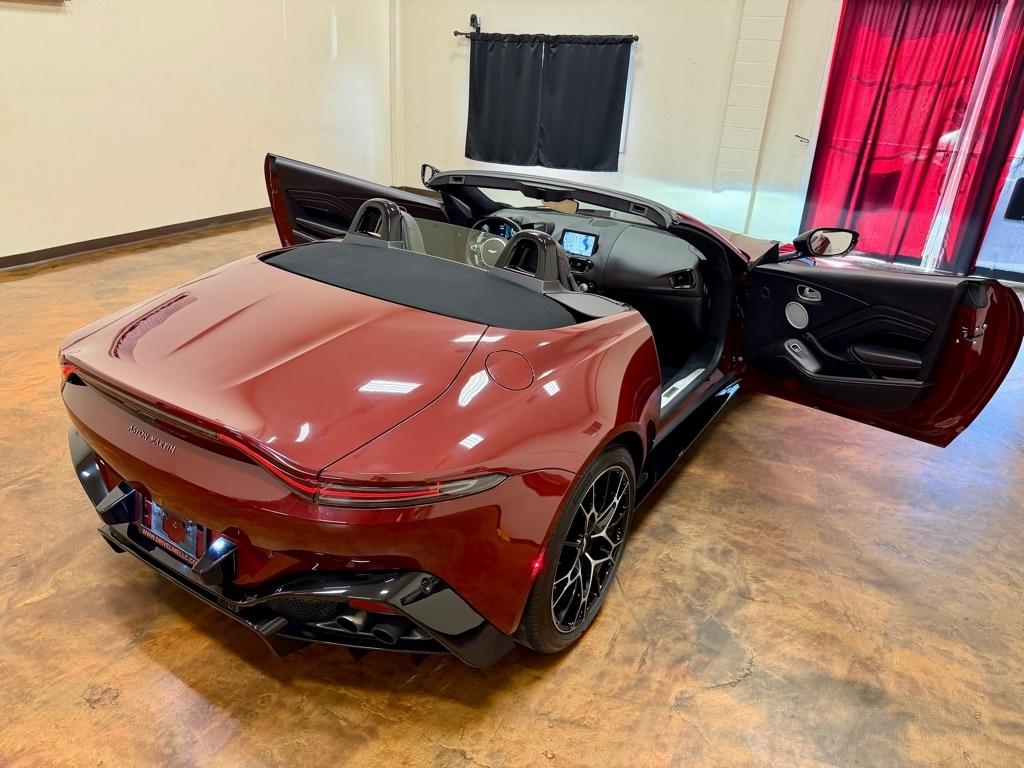 Aston Martin Vantage Roadster 2021