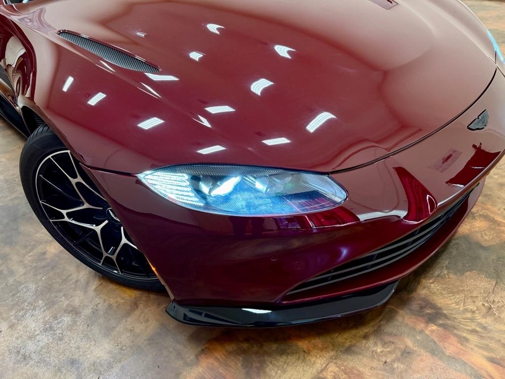 Aston Martin Vantage Roadster 2021