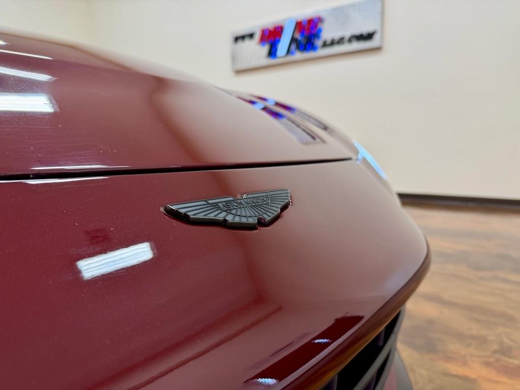 Aston Martin Vantage Roadster 2021