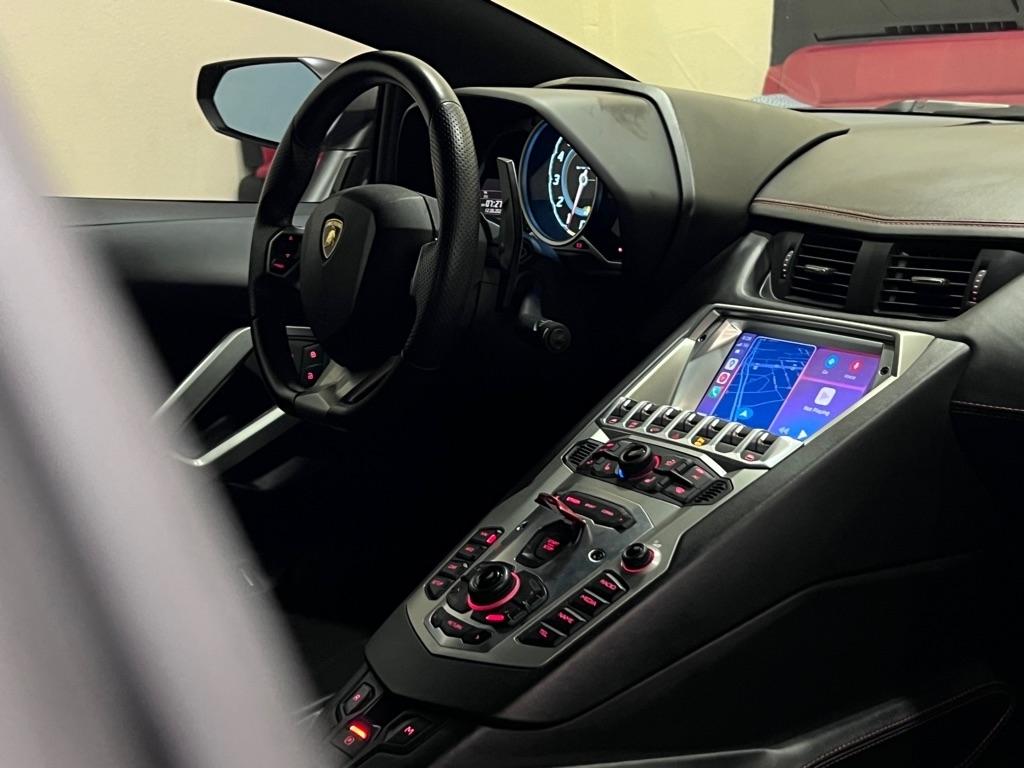 Lamborghini Aventador 2dr Cpe 2012