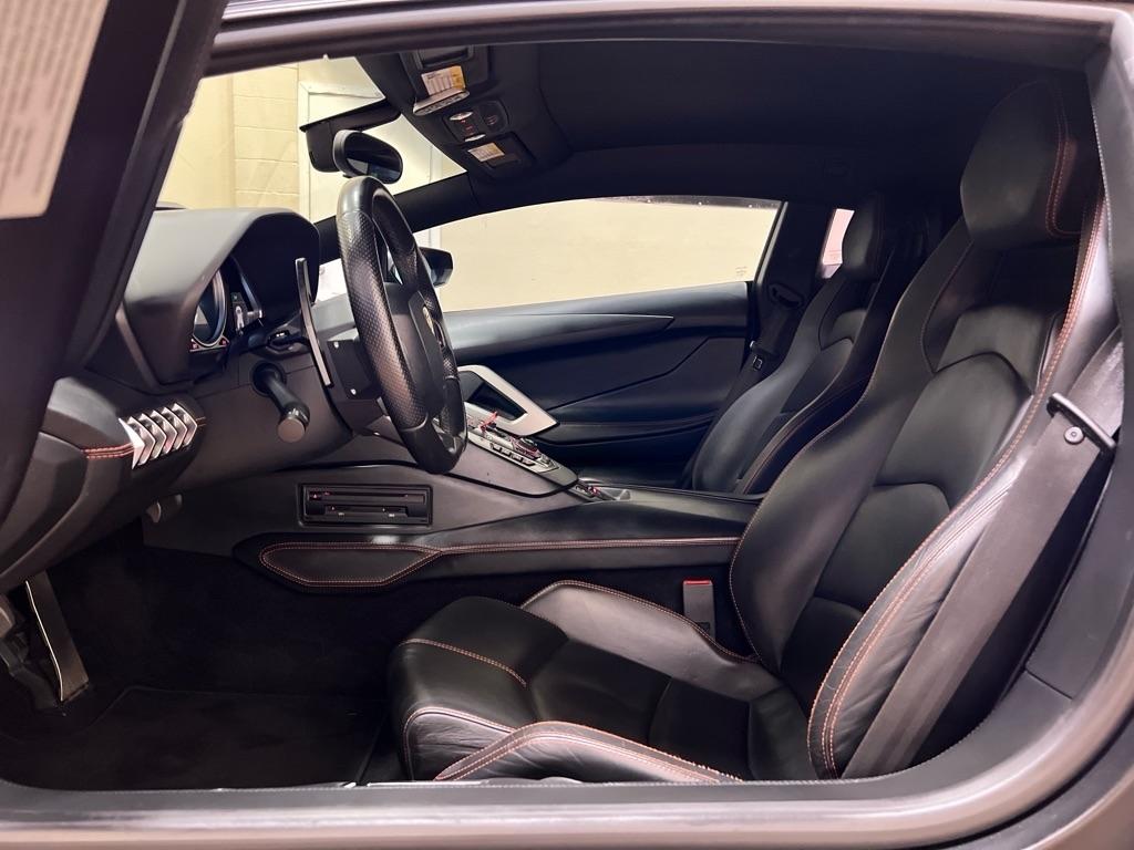 Lamborghini Aventador 2dr Cpe 2012