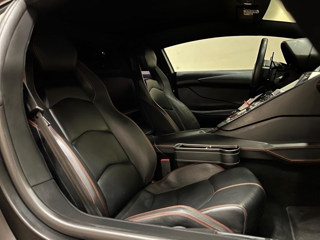 Lamborghini Aventador 2dr Cpe 2012