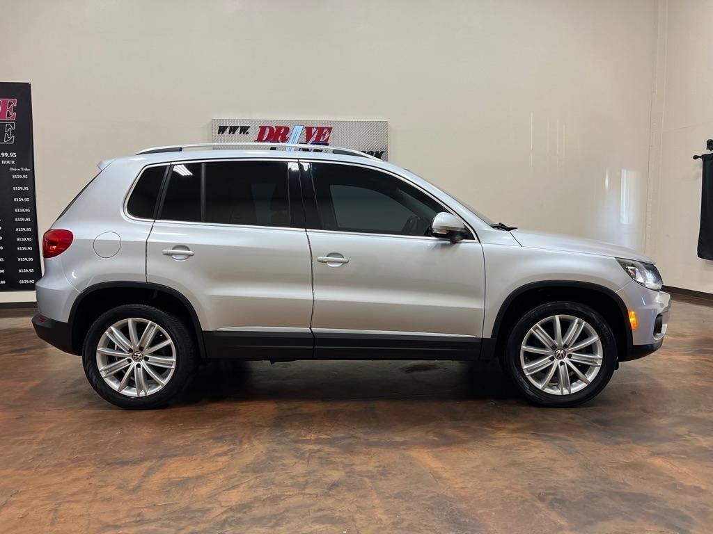 Volkswagen Tiguan 2WD 4dr Auto R-Line 2016