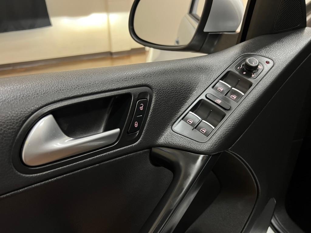 Volkswagen Tiguan 2WD 4dr Auto R-Line 2016