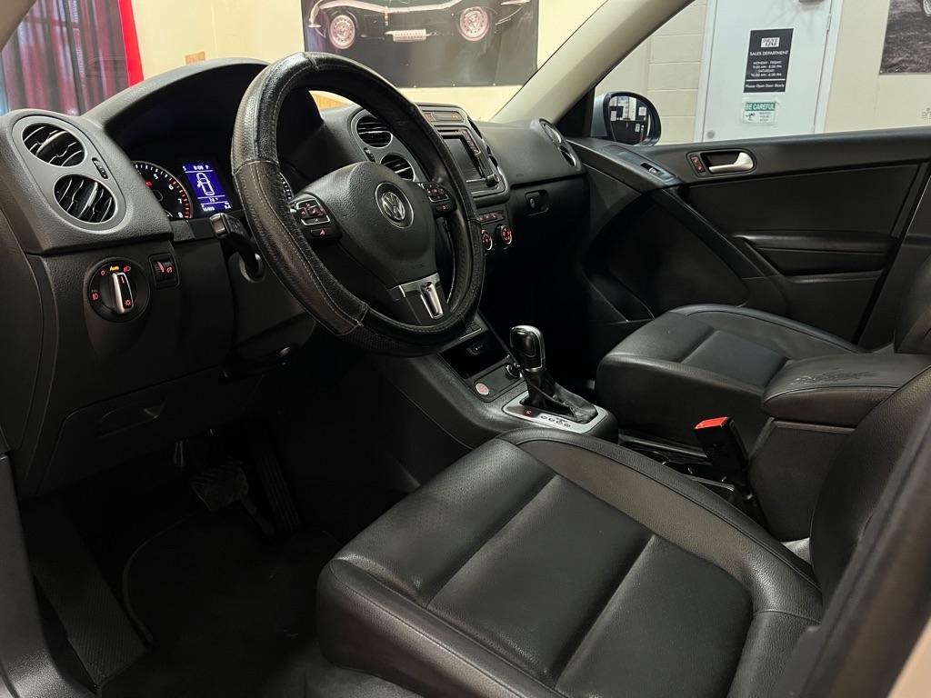 Volkswagen Tiguan 2WD 4dr Auto R-Line 2016