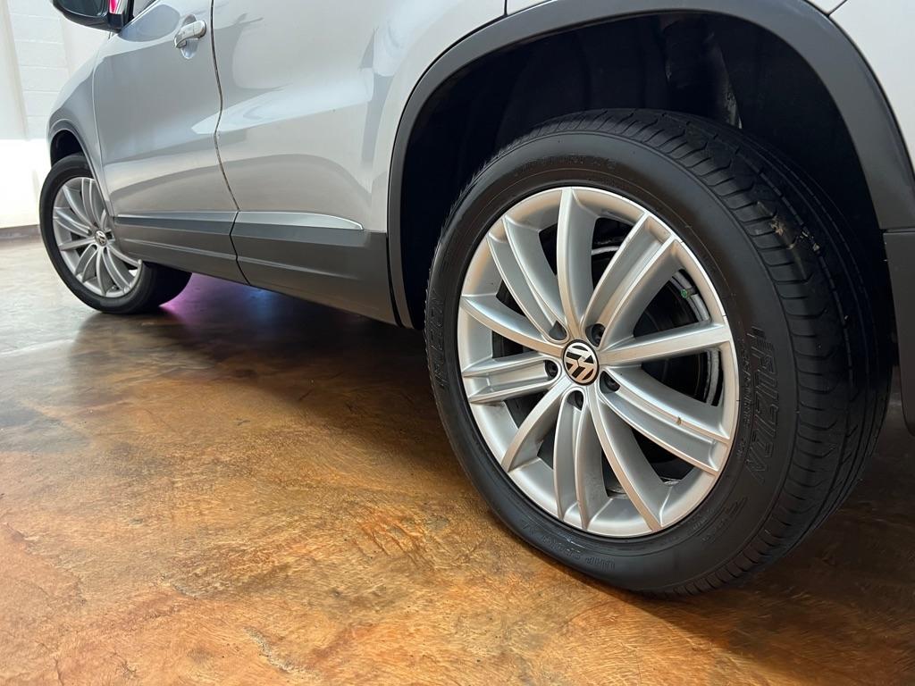 Volkswagen Tiguan 2WD 4dr Auto R-Line 2016