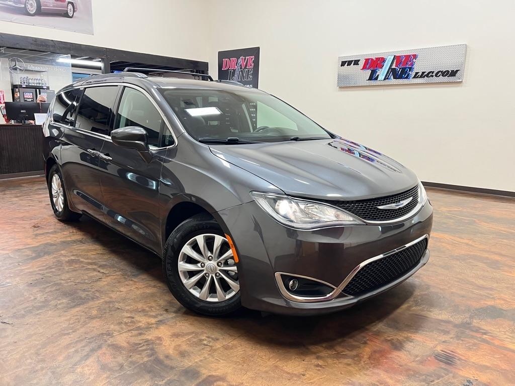 2018 Chrysler Pacifica Touring Plus FWD