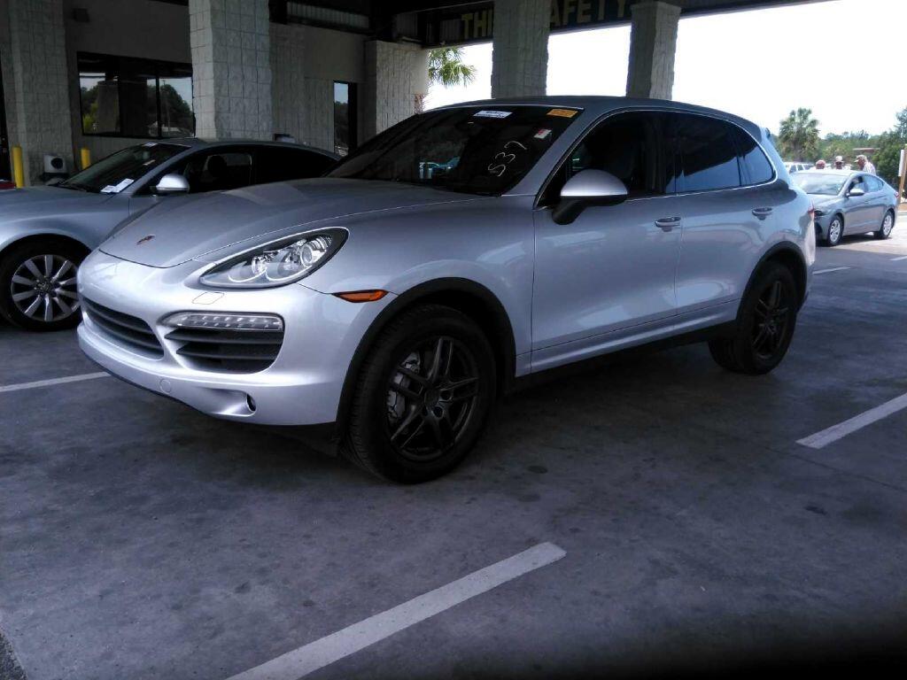 2011 Porsche Cayenne S