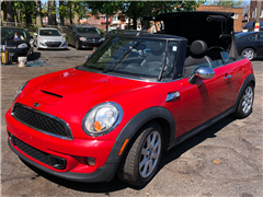 2014 MINI Cooper 