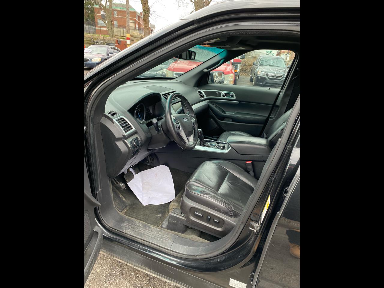 Ford Explorer XLT 2014