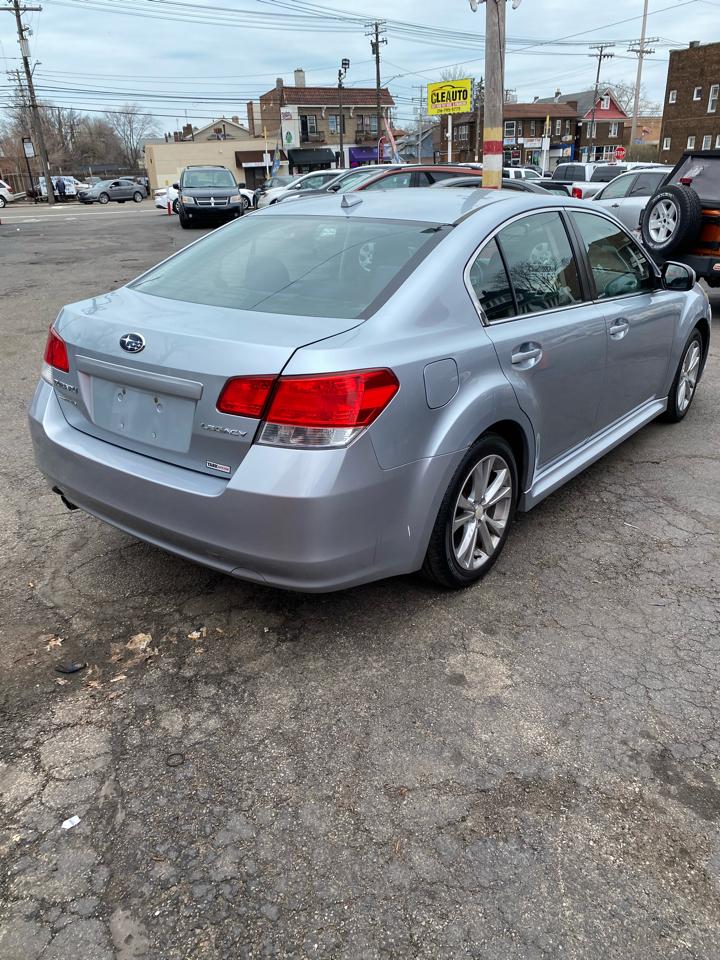 Subaru Legacy 2.5i Premium 2014