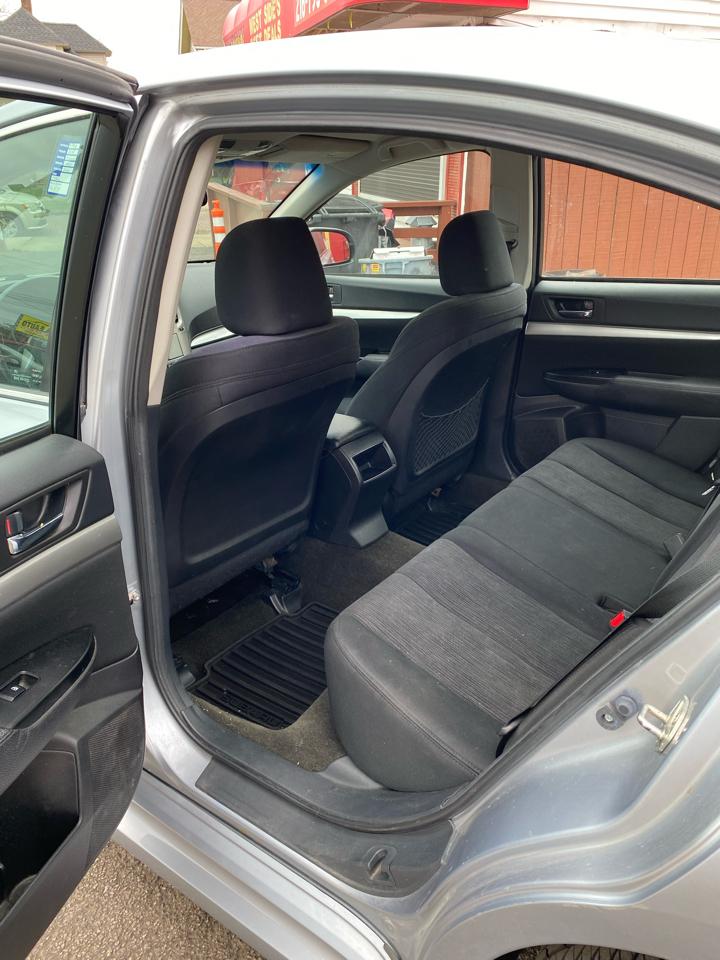 Subaru Legacy 2.5i Premium 2014