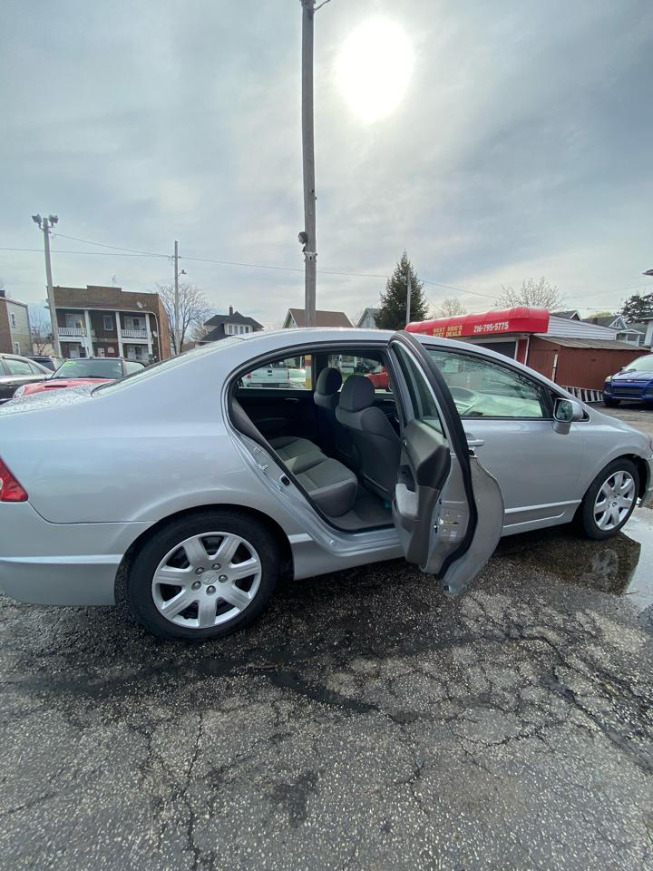 Honda Civic LX 2009