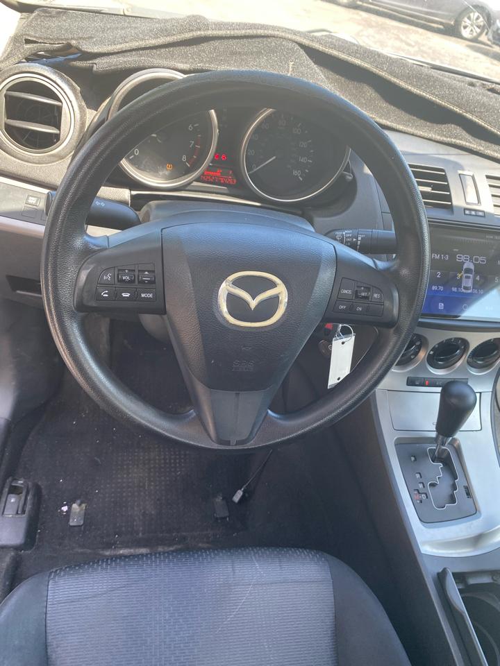 Mazda MAZDA3  2010