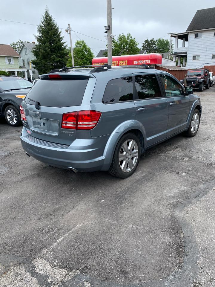 Dodge Journey  2010